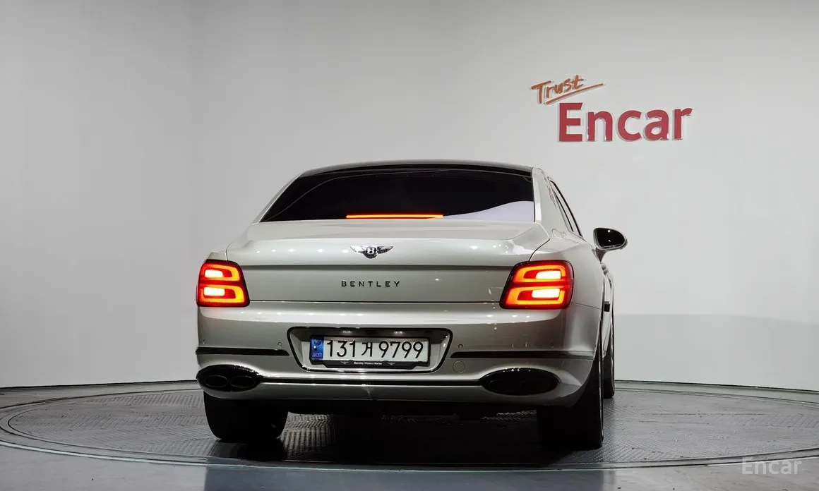 Bentley Flying Spur 2020 4.0