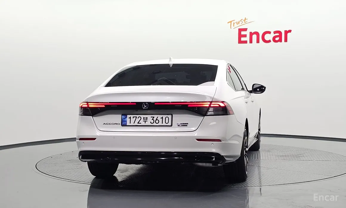 Honda Accord 2023 2.0 Hybrid Touring