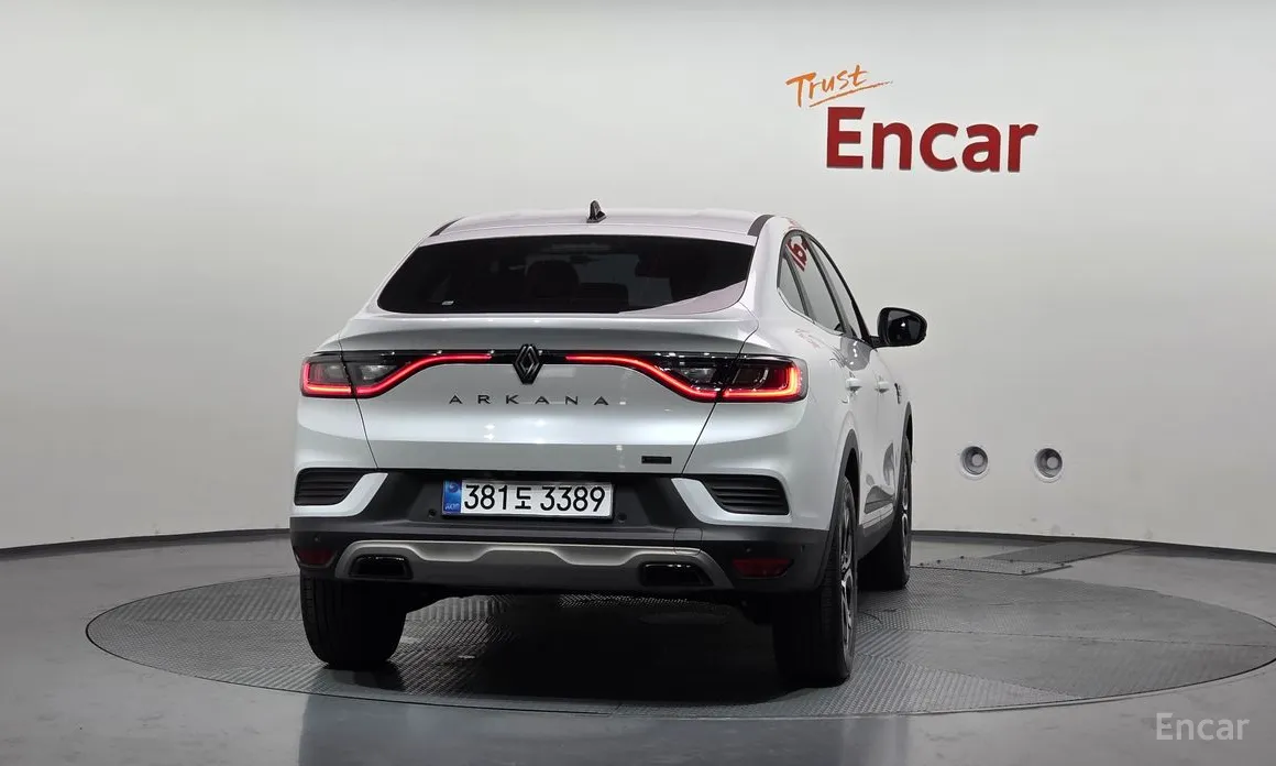 Renault Arkana 2024 1.6 E-TECH Iconic