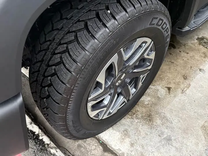 BAIC Beijing BJ40 2026 2026款 2.0T 巨幕标准版