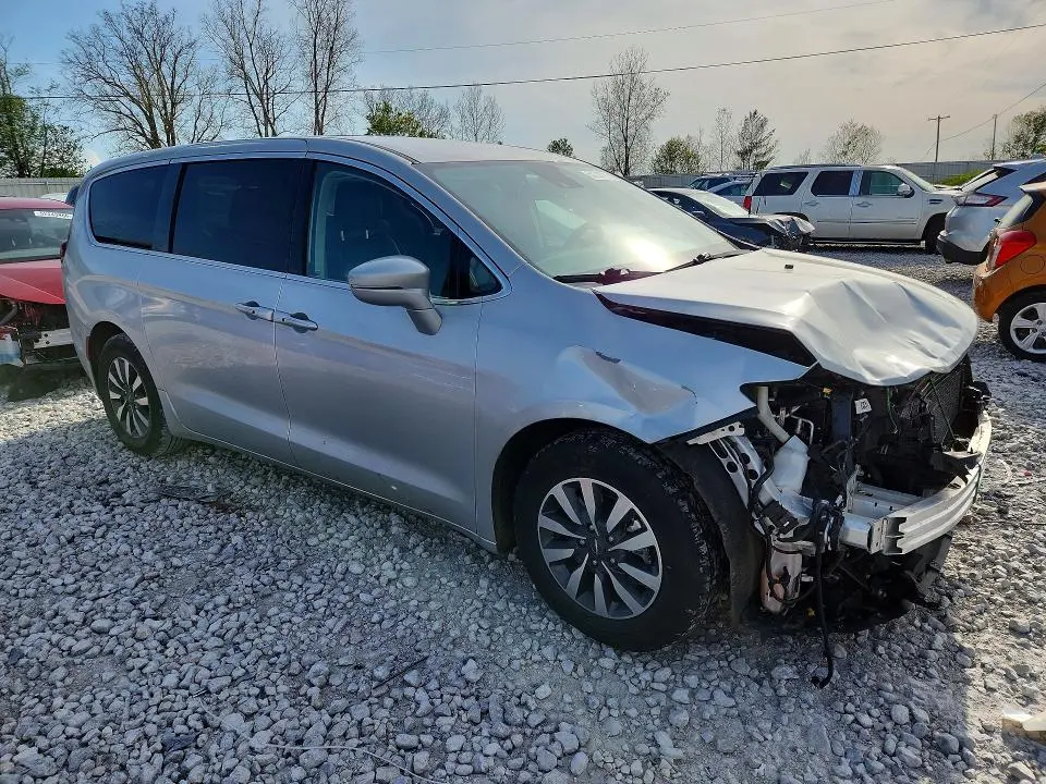 CHRYSLER PACIFICA 2022 VIN 2C4RC1L72NR134891