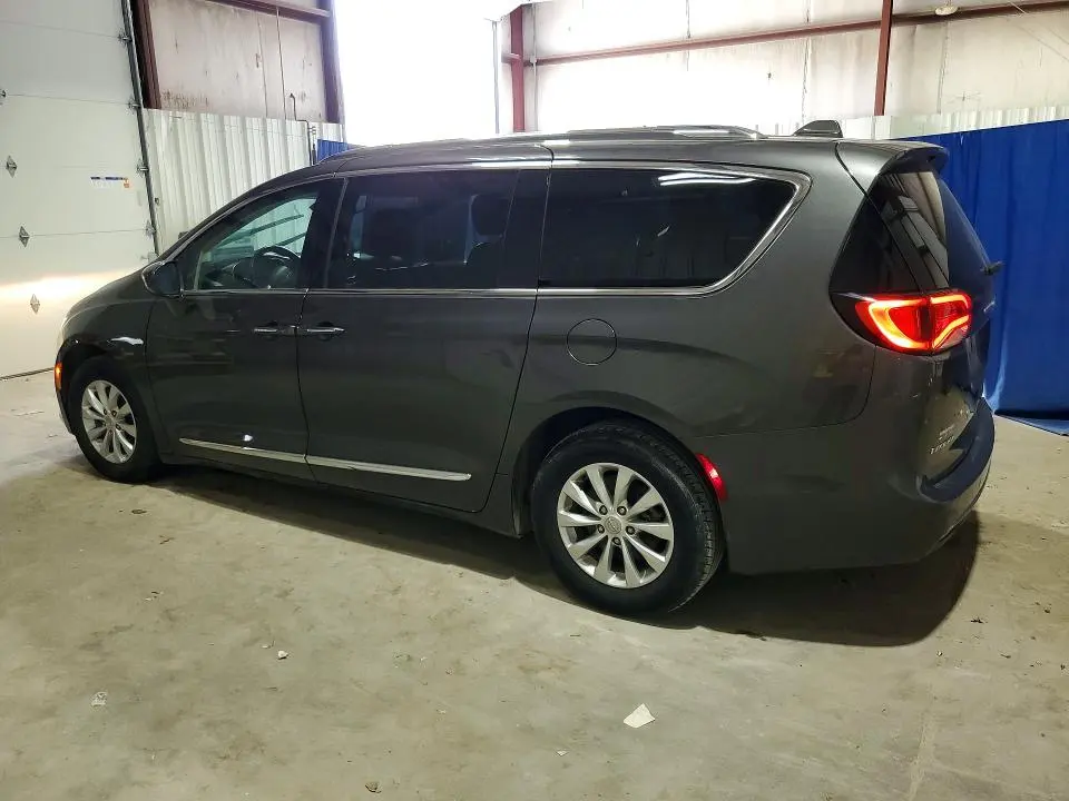 CHRYSLER PACIFICA 2019 VIN 2C4RC1BG9KR665762