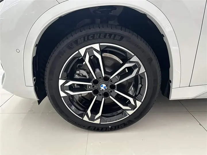 BMW X1 2025 2025款 sDrive25Li M运动套装