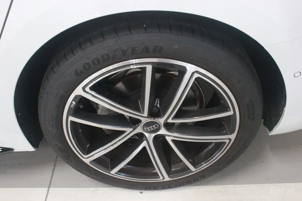 Audi A5 2025 40 TFSI Quattro S Line