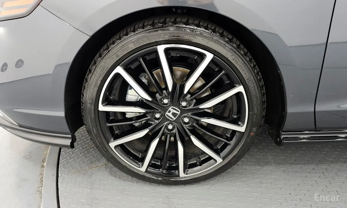Honda Accord 2023 2.0 Hybrid Touring
