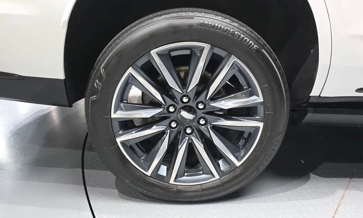 Cadillac Escalade 2021 6.2