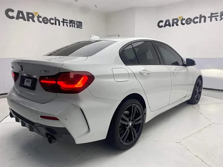 BMW 1 Series 2023 2023款 125i M运动曜夜版
