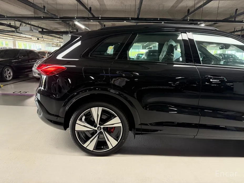 Audi Q5 2025 40 TDI Quattro S Line Black Edition