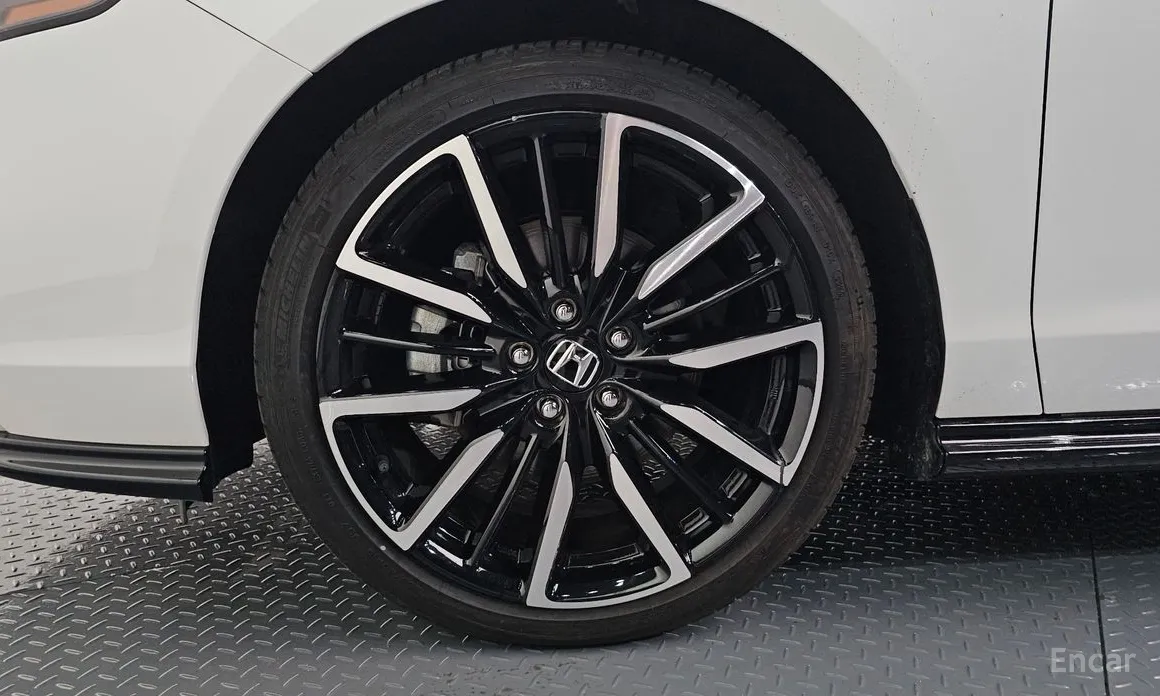 Honda Accord 2023 2.0 Hybrid Touring