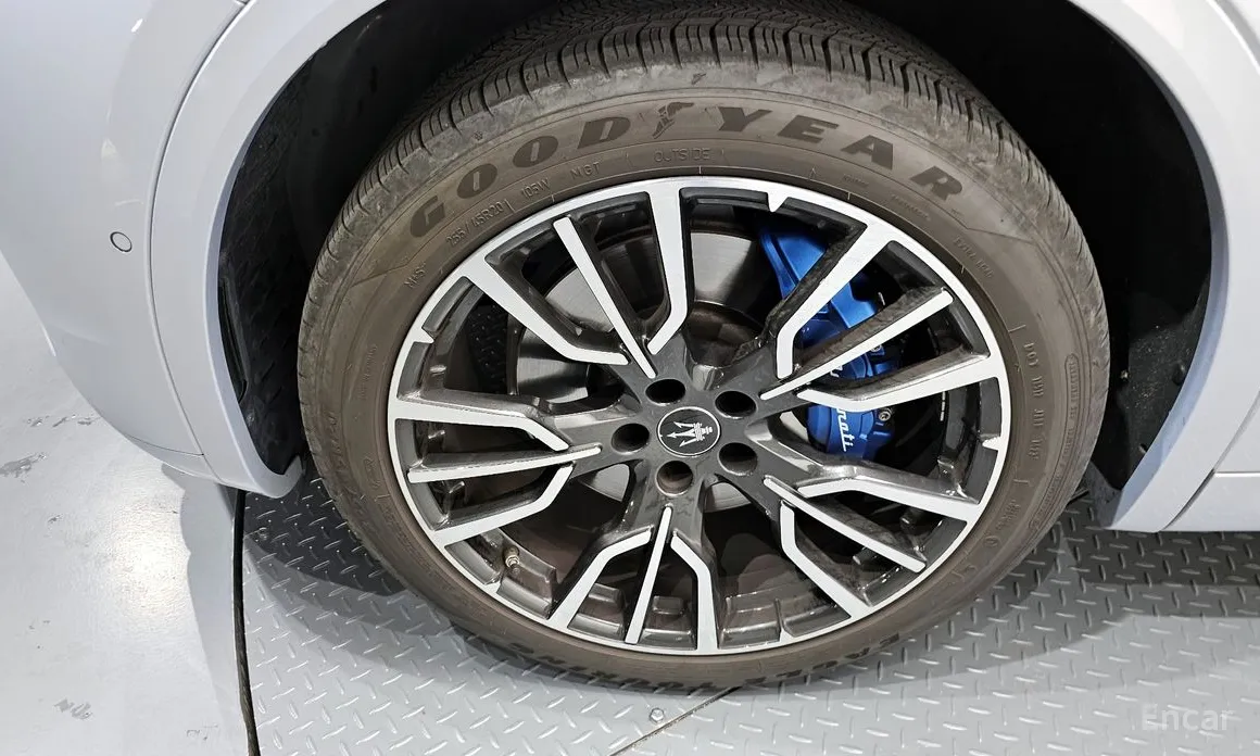 Maserati Grecale 2022 2.0 AWD Modena