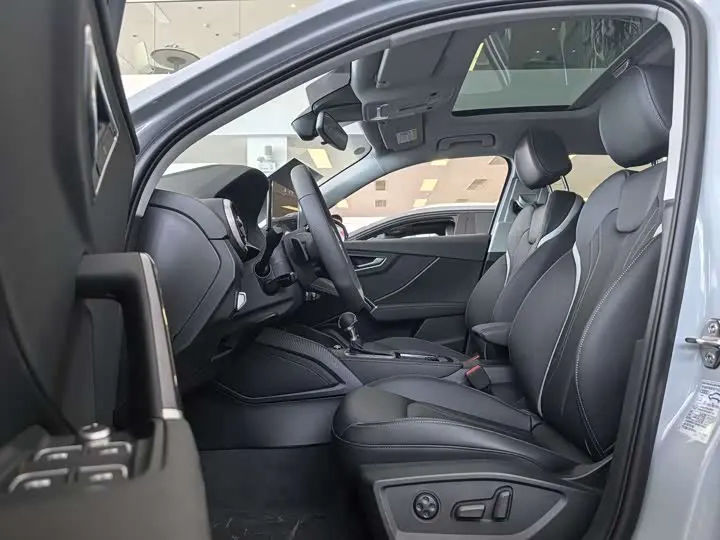 Audi Q2L 2025 2025款 35TFSI 进取动感型