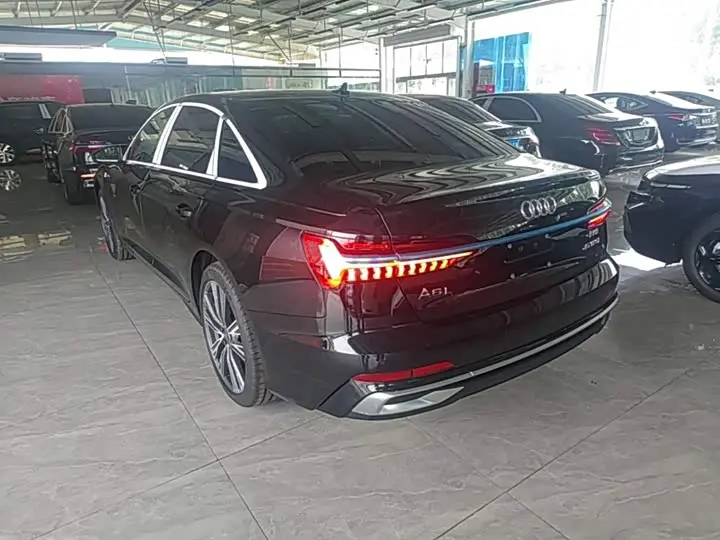Audi A6L 2026 2026款 45 TFSI 臻选动感型