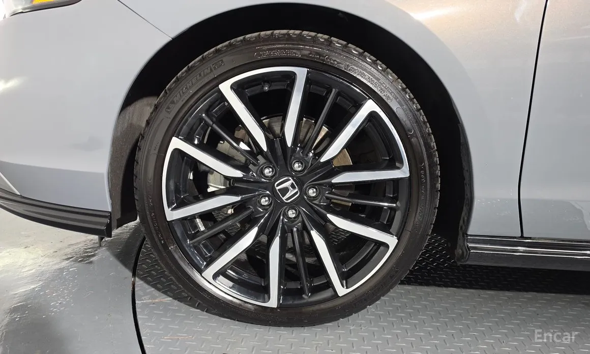 Honda Accord 2023 2.0 Hybrid Touring