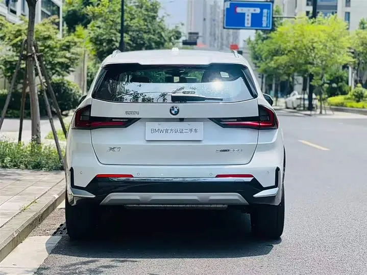 BMW X1 2025 2025款 sDrive25Li X设计套装