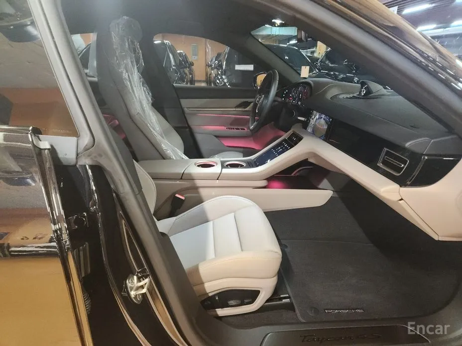 Porsche Taycan 2020 4S
