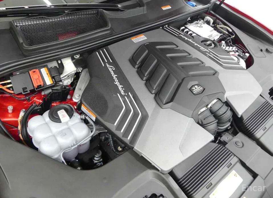 Lamborghini Urus 2018 4.0 V8 SE