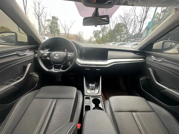 2023 Skoda Octavia Pro