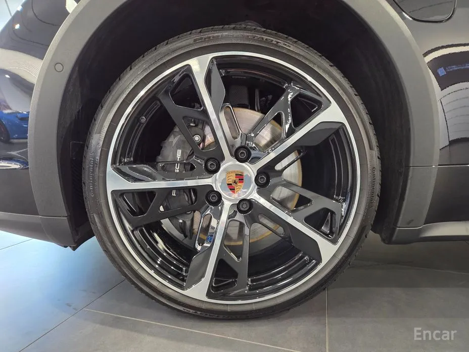 Porsche Taycan 2020 4 Cross Turismo