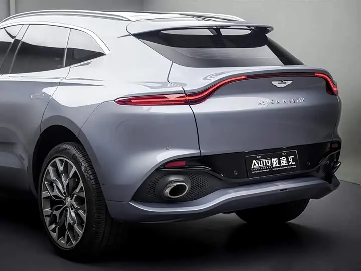 Aston Martin DBX 2023 2023款 3.0T STRAIGHT-SIX