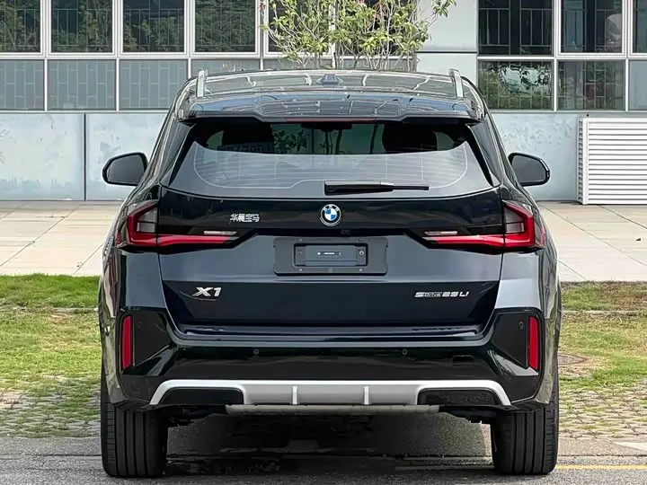 BMW X1 2026 2026款 sDrive25Li X设计套装