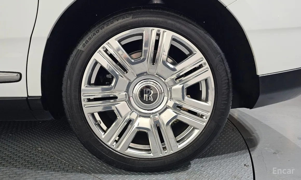 Rolls-Royce Cullinan 2018 6.7 V12