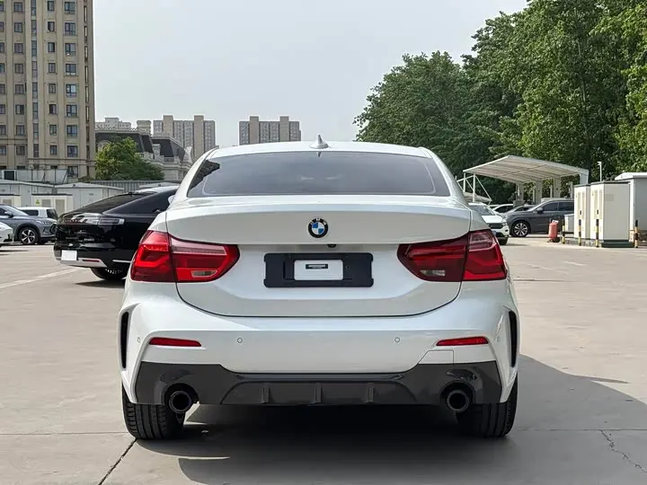 Фото 5 - BMW 1 Series