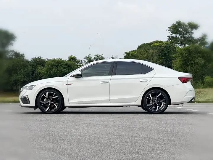 Skoda Octavia Pro 2023 2023款 改款 PRO TSI280 尊享版