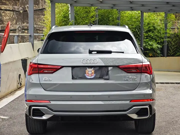 Audi Q3 2024 2024款 35 TFSI RS套件燃速型