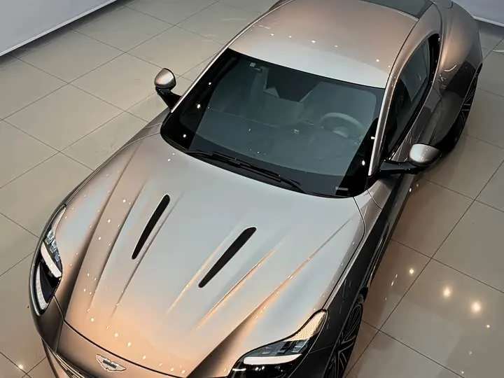 Aston Martin DB12 2023 2023款 4.0T V8 Coupe