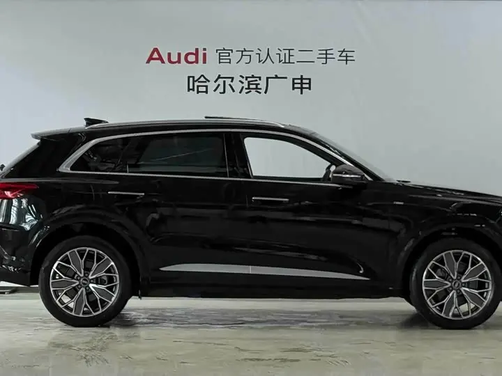Audi Q5L 2026 2026款 2.0T 千万用户专享版