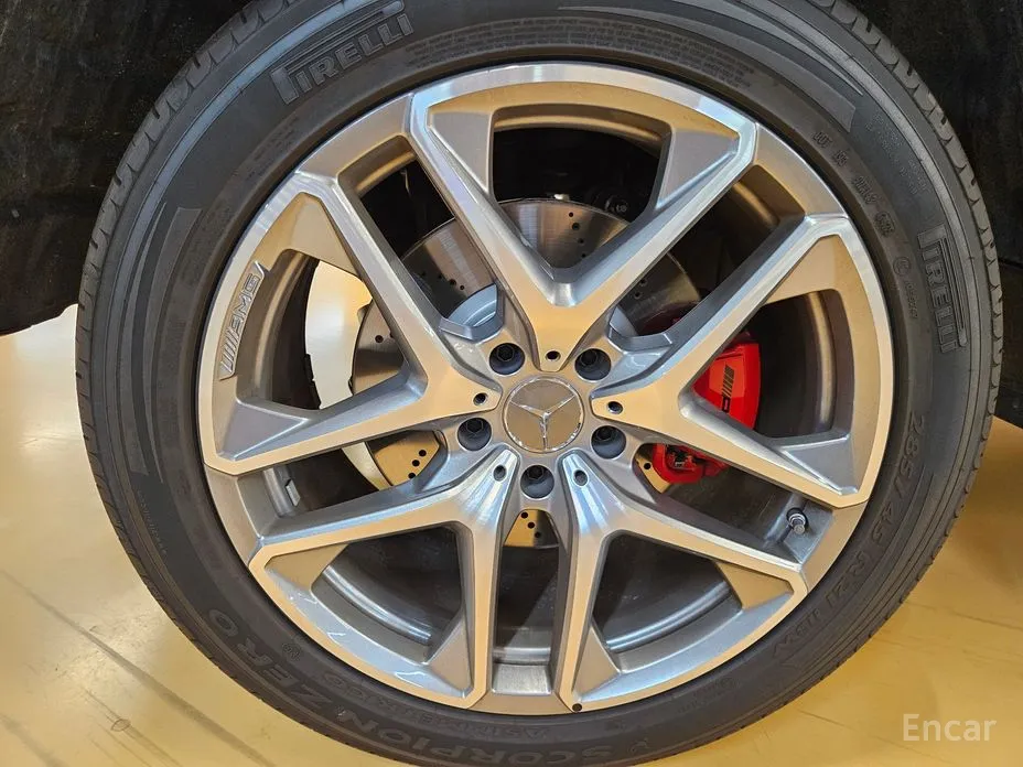 Mercedes-Benz G-Class 2024 AMG G63