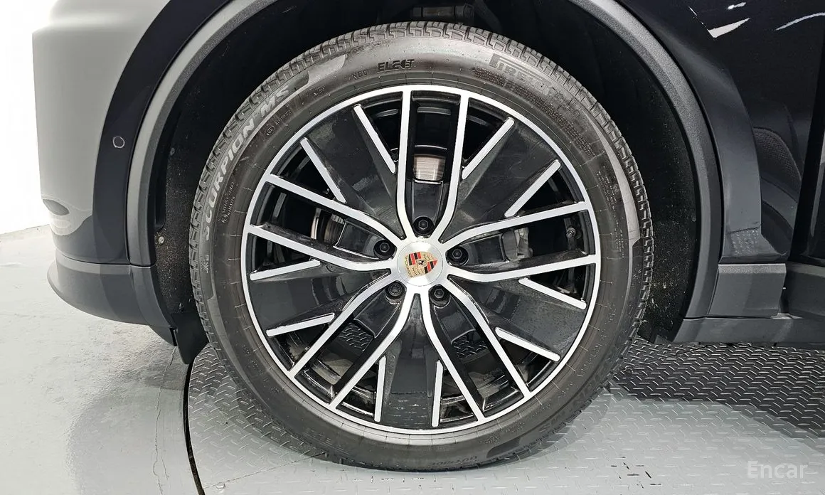 Porsche Macan 2024 Base 4