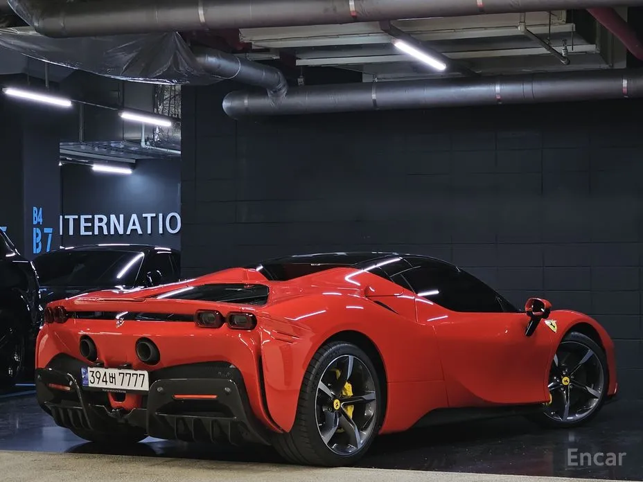 Ferrari SF90 2021 4.0