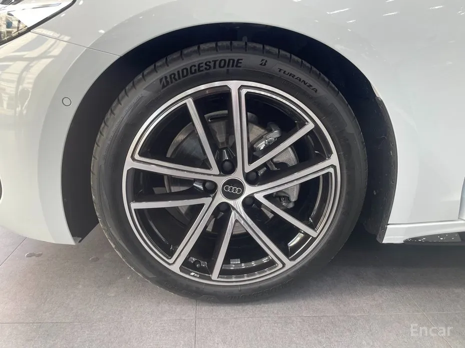 2025 Audi A5