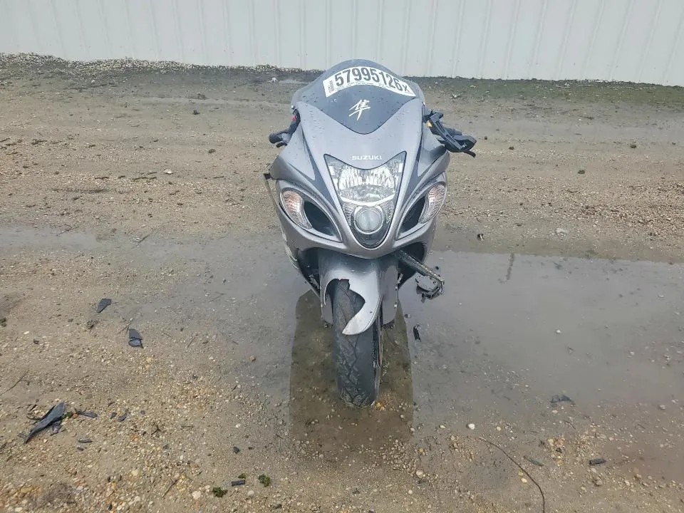SUZUKI GSX1300 2009
