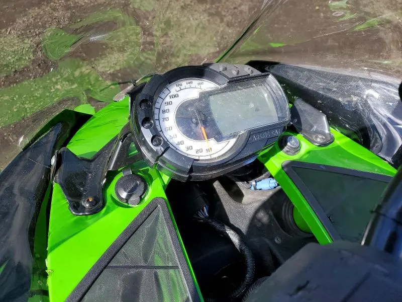 ARCTIC-CAT ZR 2016