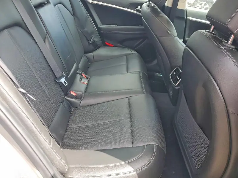 GENESIS G70 2026 VIN KMTG64SC2TU165770
