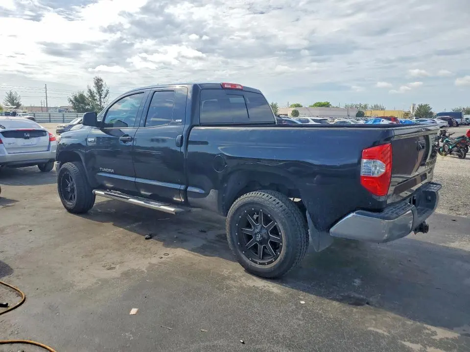 2015 TOYOTA TUNDRA