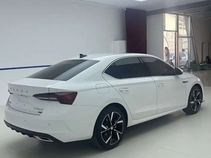 Skoda Octavia Pro 2023 2023款 改款 PRO TSI280 尊享版