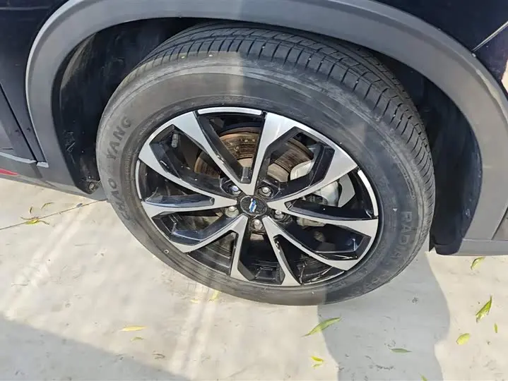 Changan Oshan X7 Plus 2023 2023款 畅享版 1.5T自动尊贵型 7座