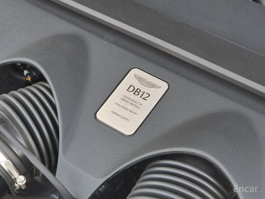 Aston Martin DB12 2023 4.0 V8 Volante