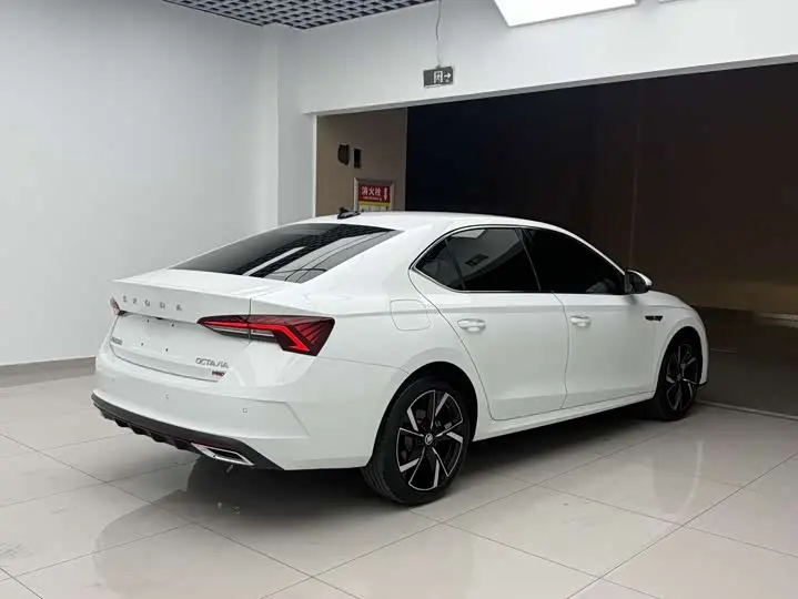 Skoda Octavia Pro 2023 2023款 改款 PRO TSI280 尊享版