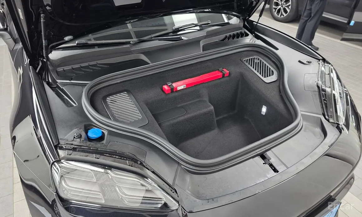 Porsche Macan 2024 Base 4
