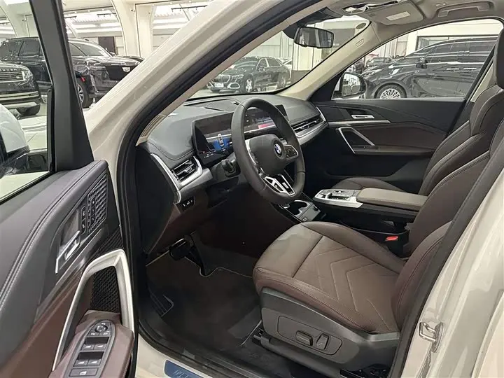 BMW X1 2025 2025款 sDrive25Li M运动套装