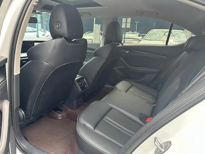Skoda Octavia Pro 2023 2023款 改款 PRO TSI280 尊享版