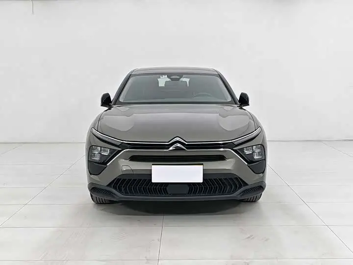 Citroen C5 X 2025 2025款 1.6T 海外版