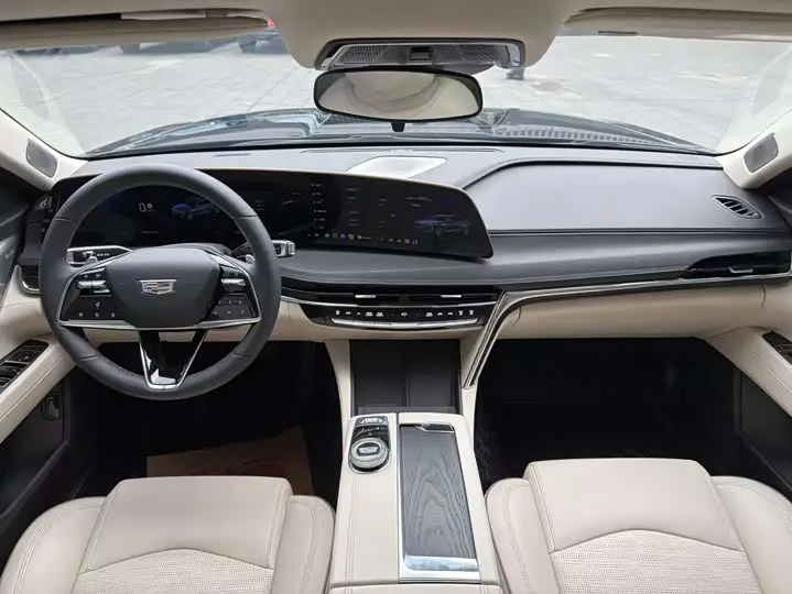 Cadillac CT6 2026 2026款 28T 奢享版