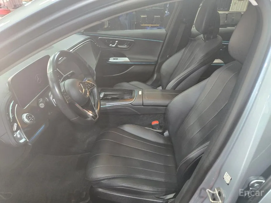 Mercedes-Benz E-Class 2024 E200 Avantgarde
