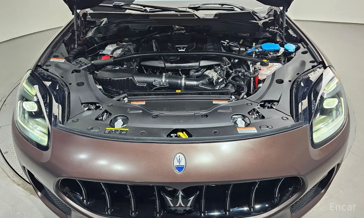 Maserati Grecale 2022 2.0 AWD GT