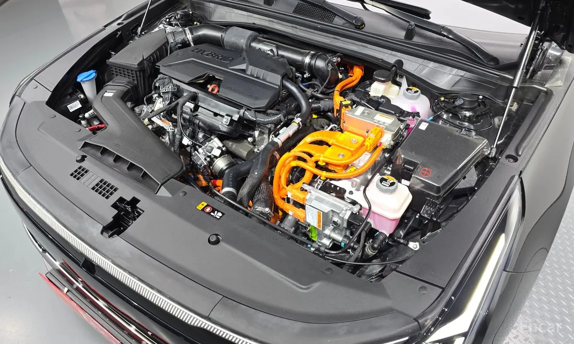 Kia K8 2024 Signature